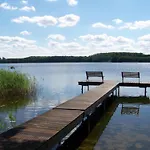 Mobile Im Mit Seezugang Feriehus *